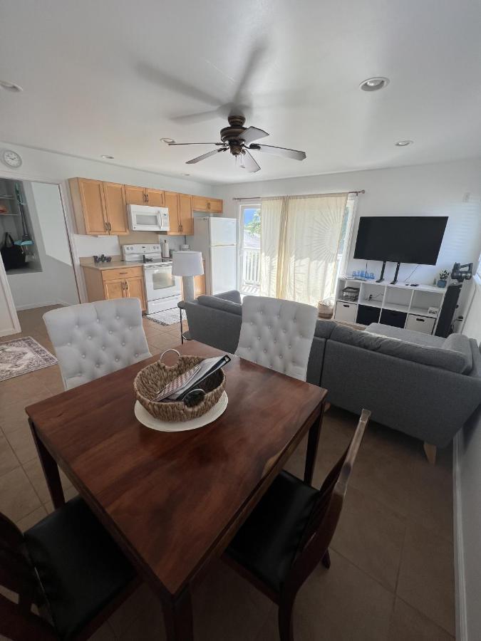 Kailani Loft, Kailua Coconut Grove 1-Bedroom Eksteriør billede